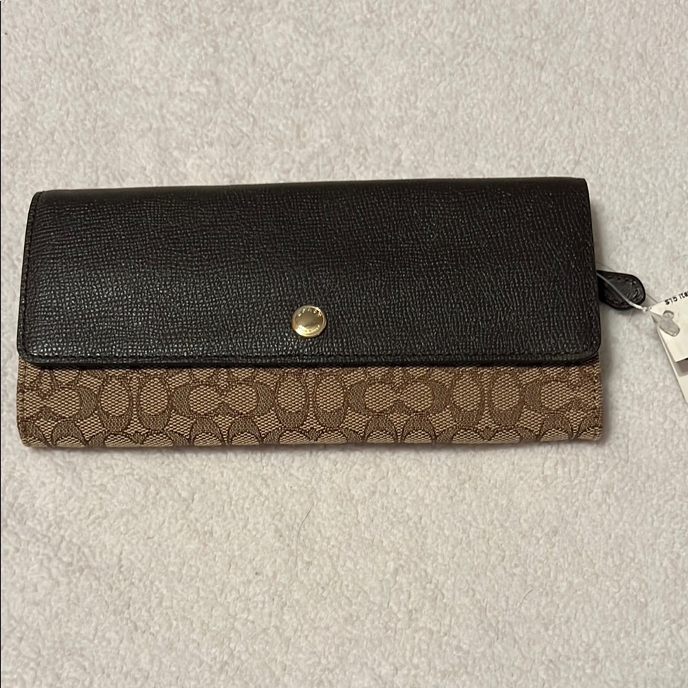 Coach Brown leather / Brown signature pattern Wallet
